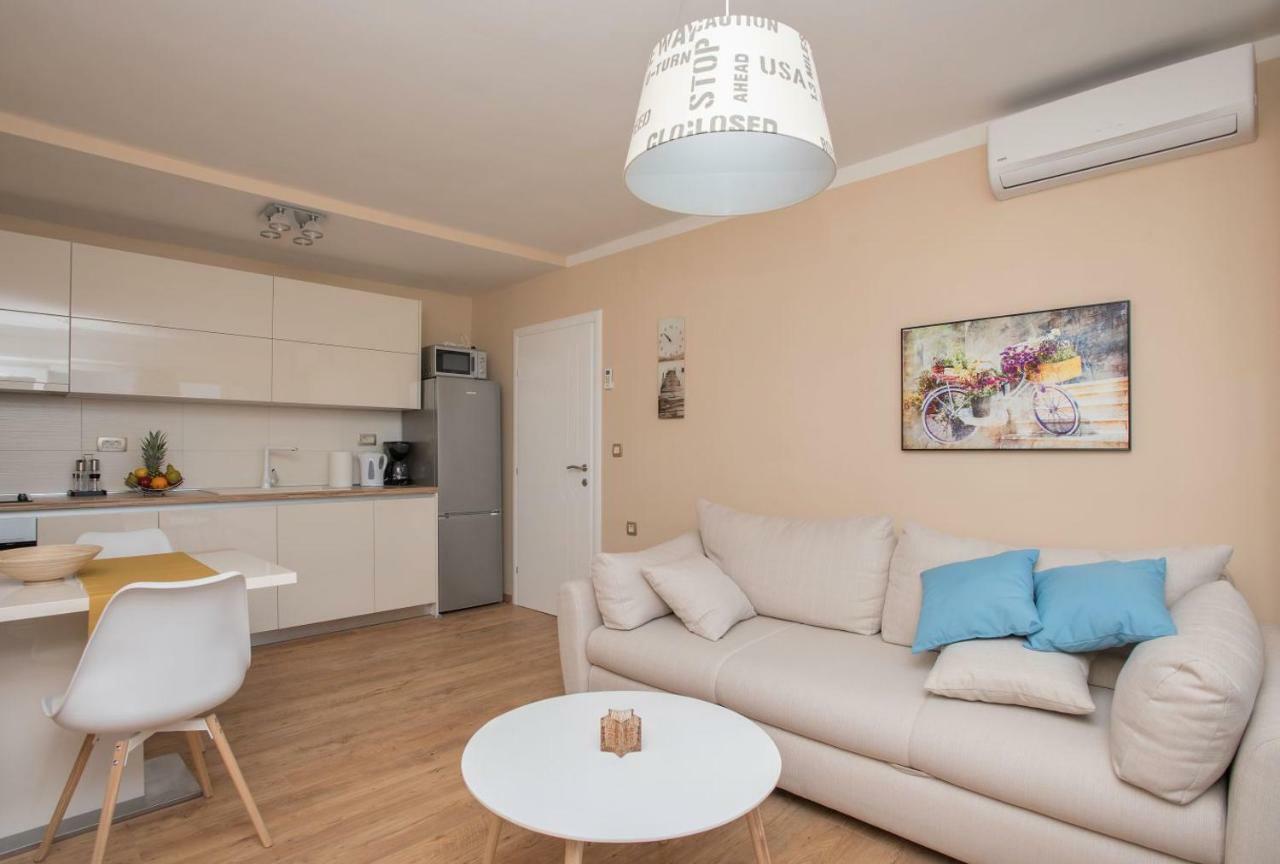 Apartman Mate Luka Makarska Bagian luar foto