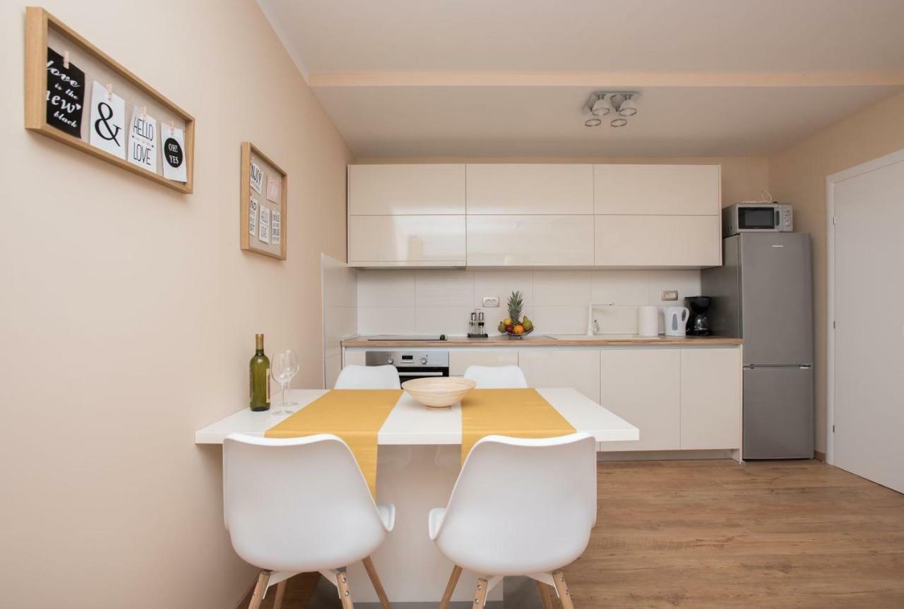 Apartman Mate Luka Makarska Bagian luar foto